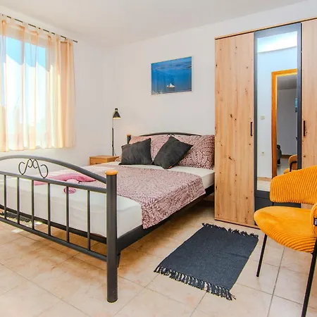 Stancec By Interhome * Privlaka (Zadar)