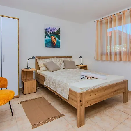 Stancec By Interhome Apartamento *